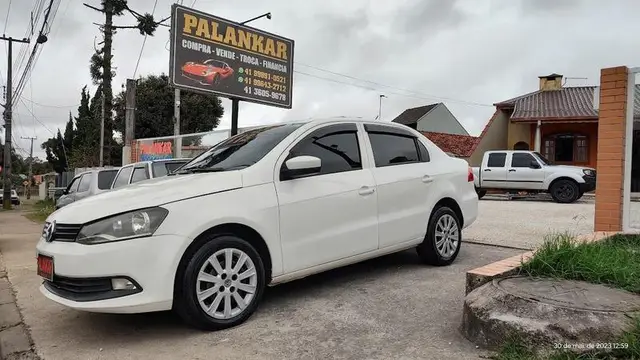 Carro Volkswagen Voyage 2016 1.6 Trendline (Flex)