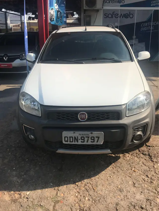 Carro Fiat Strada 2018 Hard Working 1.4 (Flex) (Cabine Dupla)
