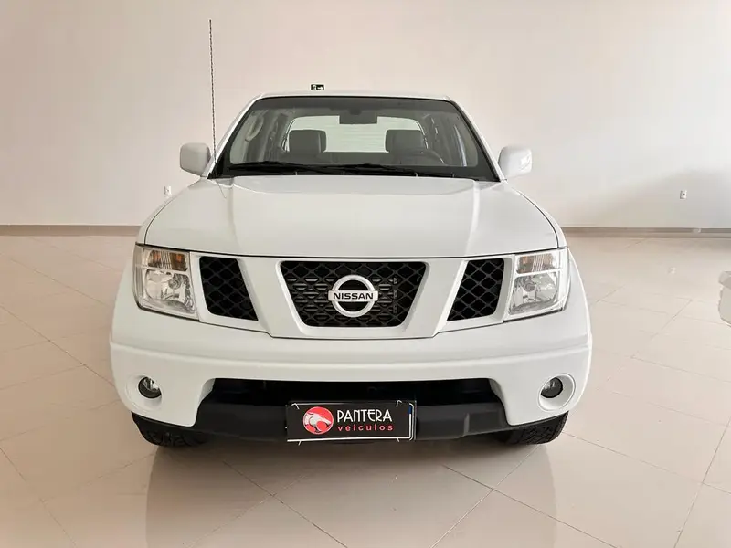 Nissan Frontier XE 4x4 2.5 16V (cab. dupla)