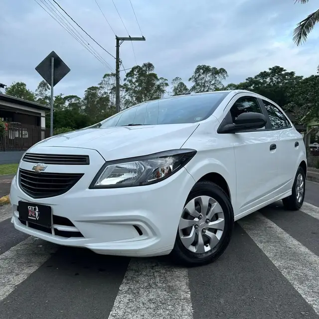 Carro Chevrolet Onix 2019 1.0 Joy SPE/4