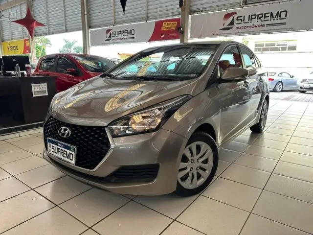 Carro Hyundai HB20S 2019 1.0 Comfort Plus (Flex)