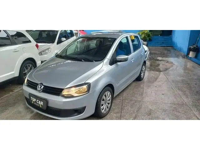 Carro Volkswagen Fox 2011 1.0 8V (Flex) 4p