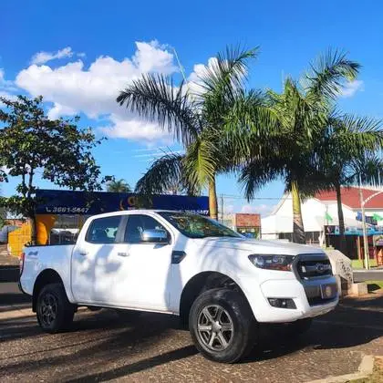 Carro Ford Ranger Cabine Dupla 2018 Ranger 2.2 TD XLS CD 4x4 (Aut)