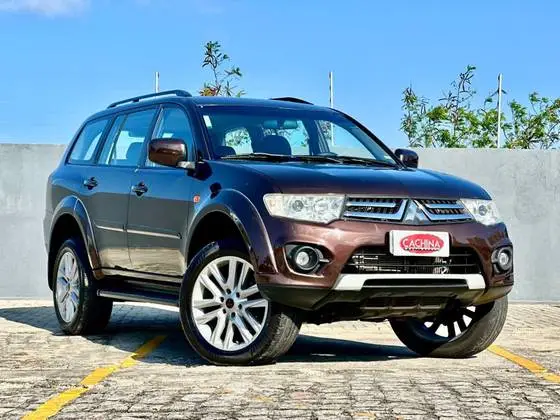 Carro Mitsubishi Pajero Dakar 2015 3.2 4WD (Aut)