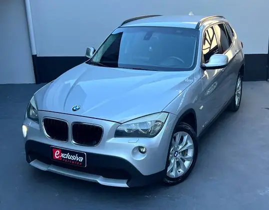Carro BMW X1 2012 2.0 16V sDrive18i
