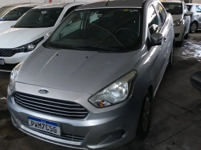 Carro Ford Ka Sedan 2015 SE Plus 1.5 16v (Flex)