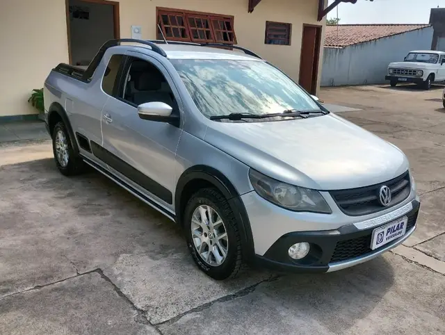 Carro Volkswagen Saveiro 2013 Cross 1.6 (Flex) (cab. estendida)