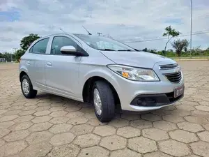 Carro Chevrolet Onix 2013 1.0 LT SPE/4