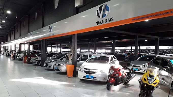 Fachada da loja Veículos à venda em VALE MAIS VEICULOS  - São José dos Campos - SP | Mobiauto