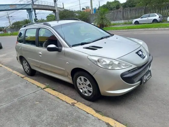 Carro Peugeot 207 SW 2011 XR 1.4 8V (flex)