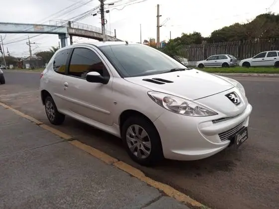 Peugeot 207 Hatch XR 1.4 8V (flex) 2p