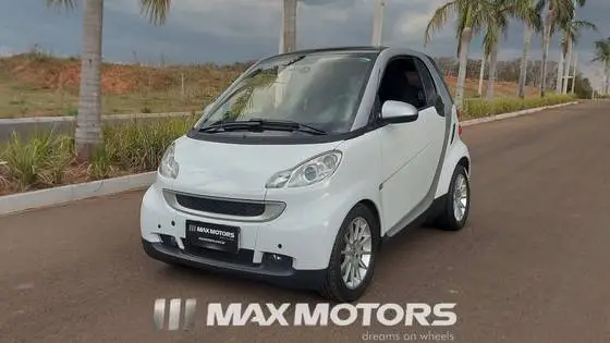 Carro Smart Fortwo Coupe 2010 fortwo Coupé Passion 1.0 12V