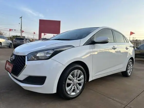 Hyundai HB20S 1.0 Comfort Plus Turbo (Flex)