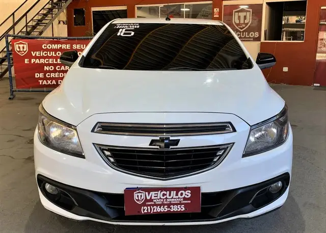 Carro Chevrolet Prisma 2016 1.4 Advantage SPE/4 (Aut)