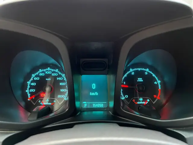 Carro Chevrolet S10 Cabine Dupla 2013 S10 2.8 CTDI LT 4WD (Cabine Dupla)