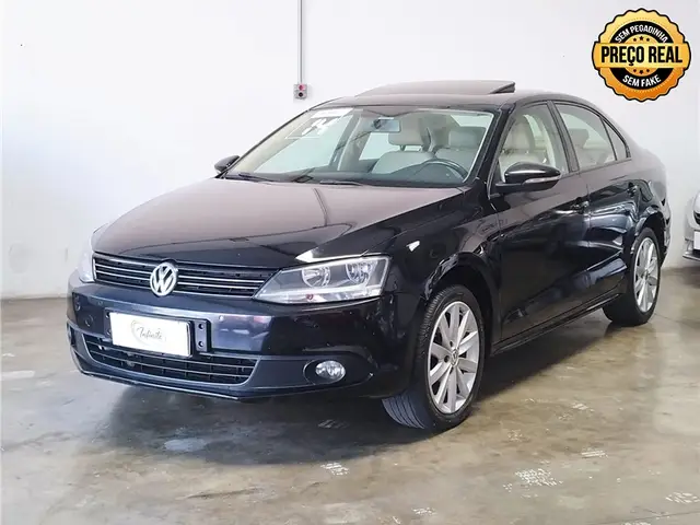 Carro Volkswagen Jetta 2014 2.0 Comfortline (Flex)