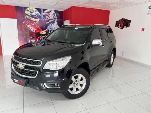 CHEVROLET TRAILBLAZER 2015 Usados e Novos - Fazendinha Portão, PR