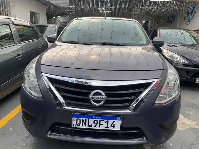 Carro Nissan Versa 2018 1.0 12V (Flex)