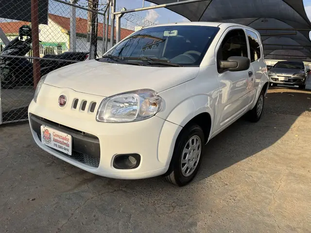 Carro Fiat Uno 2014 Vivace 1.0 8V (Flex) 2p