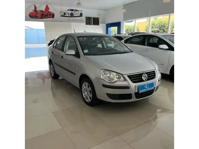 Carro Volkswagen Polo Sedan 2008 1.6 8V (Flex)