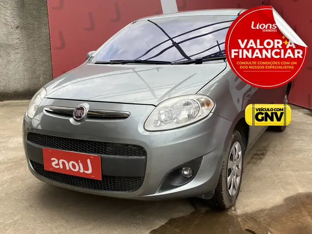 Carro Fiat Palio 2013 Attractive 1.0 8V (Flex)