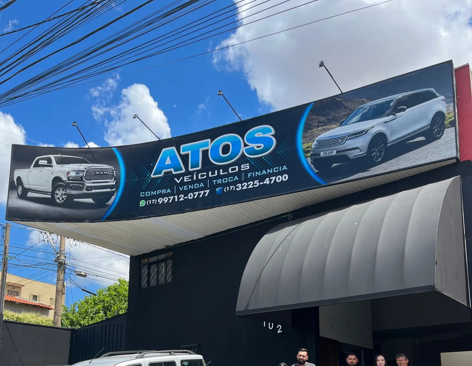 Fachada da loja Veículos à venda em Atos Veiculos LTDA - São José do Rio Preto - SP | Mobiauto