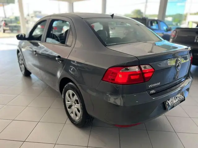 Carro Volkswagen Voyage 2020 1.0 MPI (Flex)
