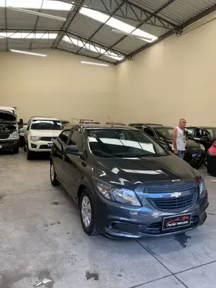 Carro Chevrolet Onix 2019 1.0 Joy SPE/4
