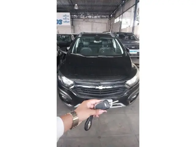 Chevrolet Onix 1.4 Activ SPE/4 (Aut)