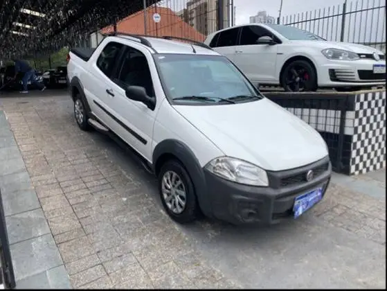 Carro Fiat Strada 2015 Working 1.4 (Flex) (Cabine Dupla)
