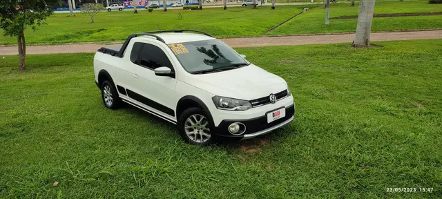 Carro Volkswagen Saveiro 2015 Cross 1.6 16v MSI CE (Flex)