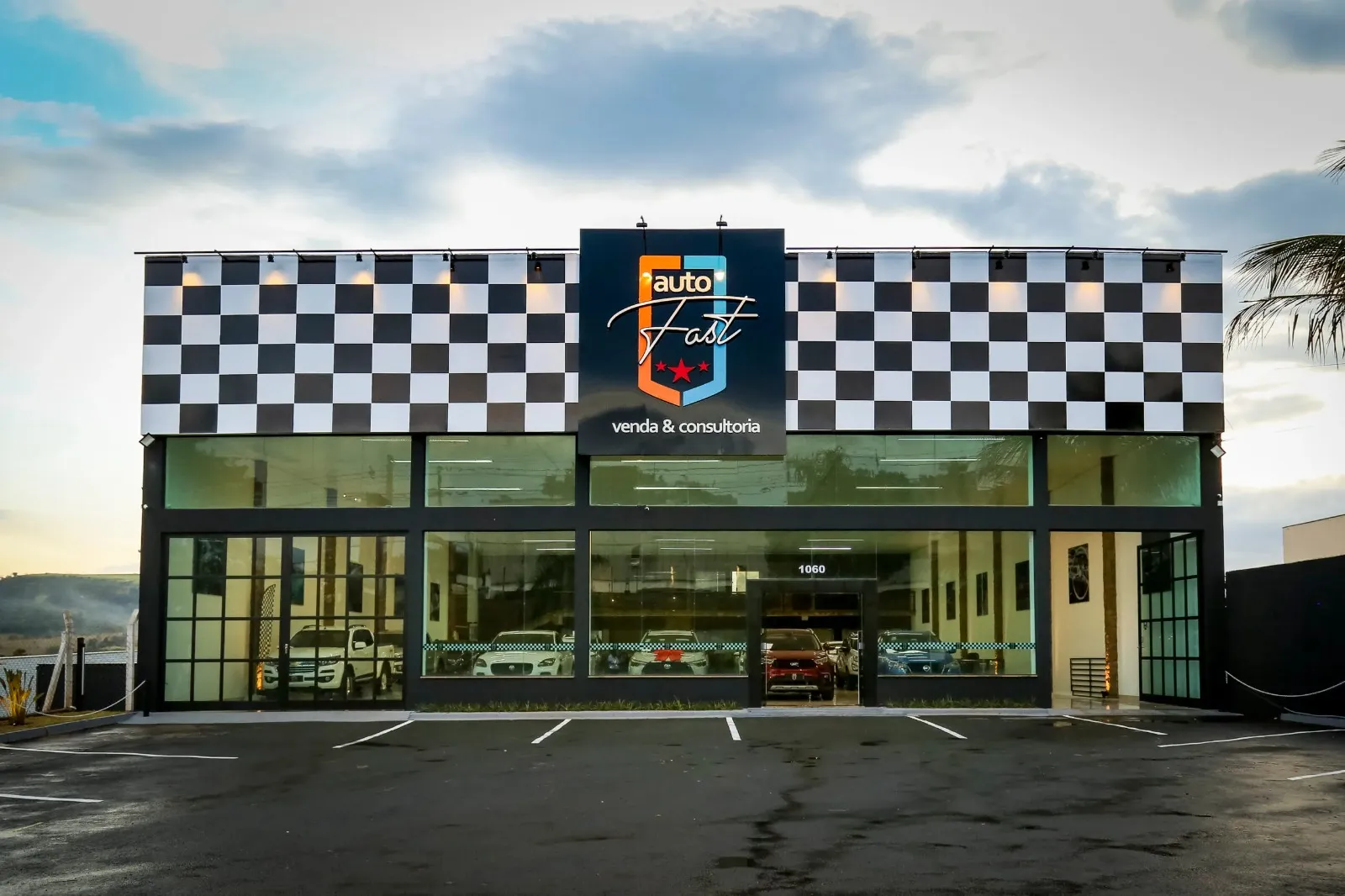 Fachada da loja AUTO FAST  - São José do Rio Pardo - SP