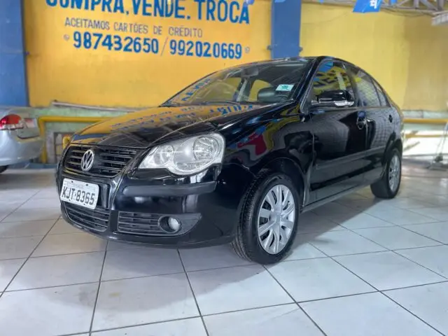 Carro Volkswagen Polo Sedan 2010 1.6 8V I-Motion (Flex) (Aut)