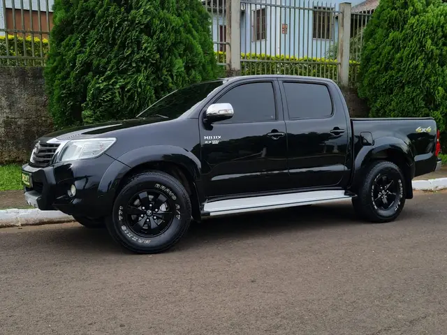 Carro Toyota Hilux Cabine Dupla 2013 Hilux 2.7 SRV CD 4x4 (Flex) (Aut)
