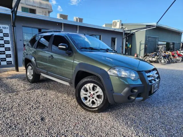 Fiat Palio Weekend Adventure Locker 1.8 8V Dualogic (Flex)