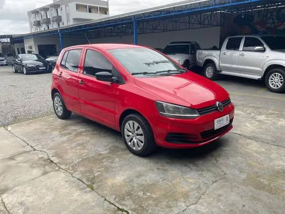 Carro Volkswagen Fox 2015 Trendline 1.0 TEC (Flex)