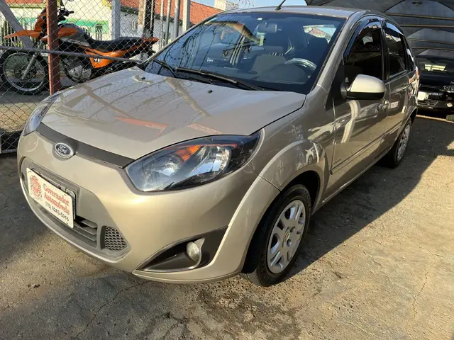 Carro Ford Fiesta Sedan 2012 1.6 (Flex)