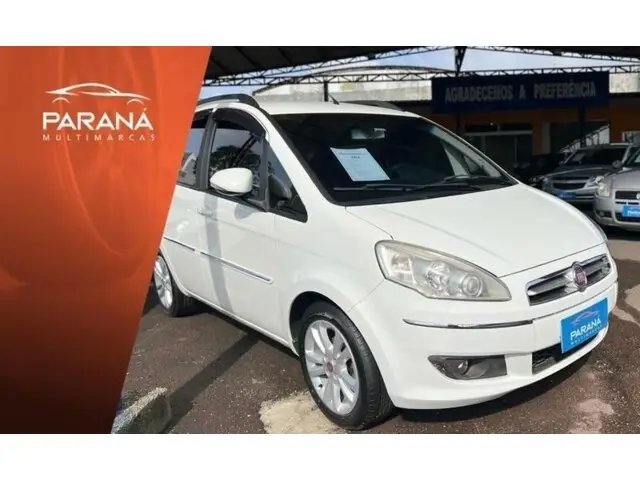 Carro Fiat Idea 2014 Essence 1.6 16V E.TorQ (Flex)
