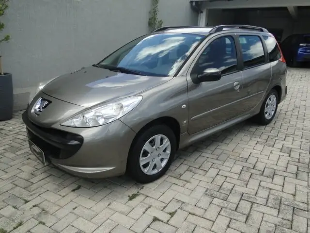 Carro Peugeot 207 SW 2009 XR 1.4 8V (flex)