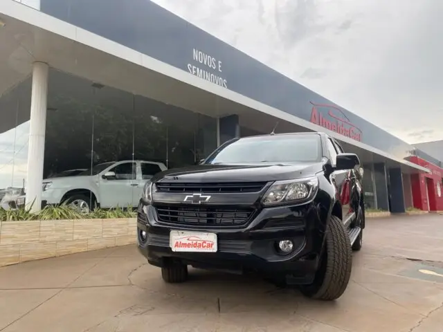 Carro Chevrolet S10 Cabine Dupla 2019 S10 2.8 CTDI Midnight 4WD (Aut) (Cabine Dupla)
