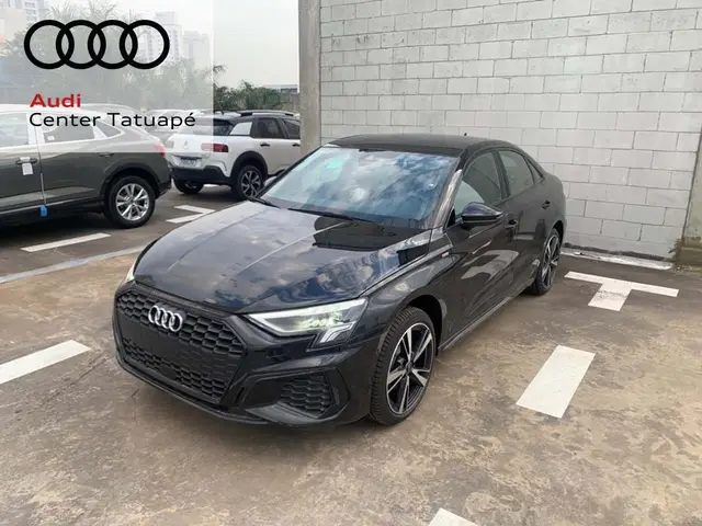 Carro Audi A3 2023 Performance Black 2.0 TFSI S tronic (Aut)