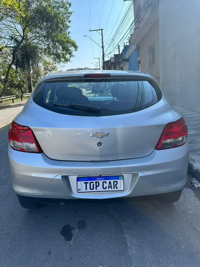 Carro Chevrolet Onix 2014 1.0 LT SPE/4