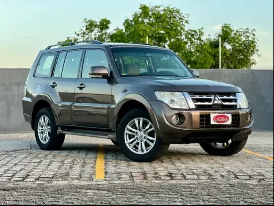 Carro Mitsubishi Pajero Full 2012 3.2 DI-D 5D HPE 4WD