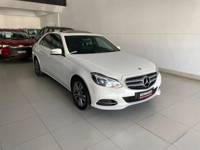 Carro Mercedes-Benz Classe E 2016 E 250 Avantgarde 2.0 CGI Turbo