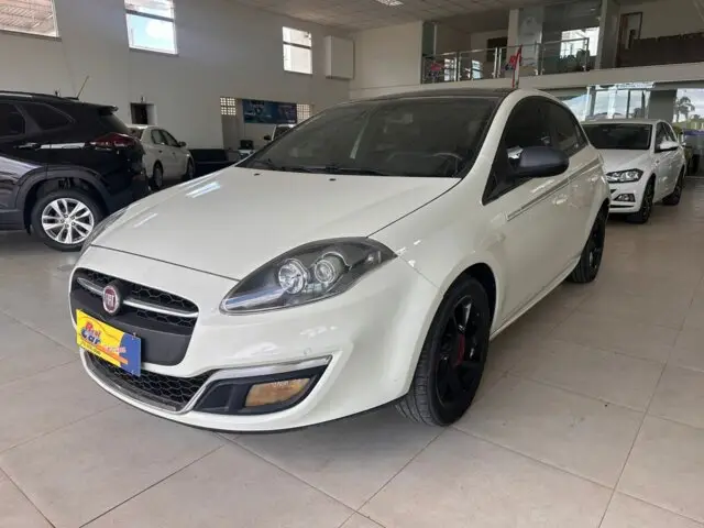Carro Fiat Bravo 2016 Sporting 1.8 16V (Flex)