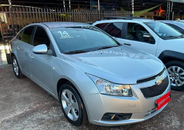 Carro Chevrolet Cruze 2014 LT 1.8 16V Ecotec (Flex)