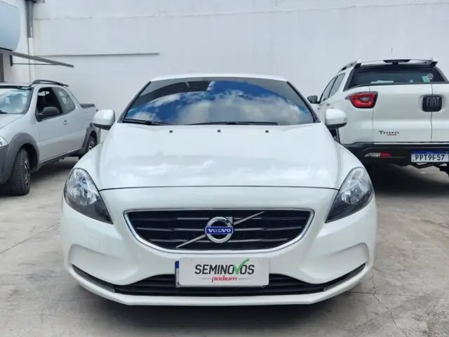 Carro Volvo V40 2015 2.0 T4 Comfort