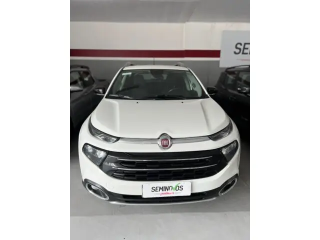 Carro Fiat Toro 2019 Volcano 2.0 diesel AT9 4x4