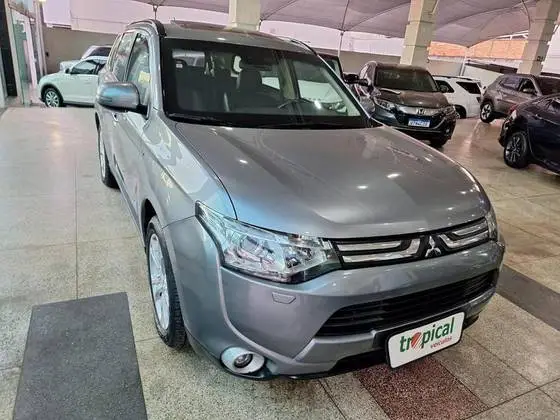 Carro Mitsubishi Outlander 2015 GT 4WD 3.0 V6 (Aut)