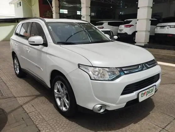 Carro Mitsubishi Outlander 2014 2.0 16V CVT
